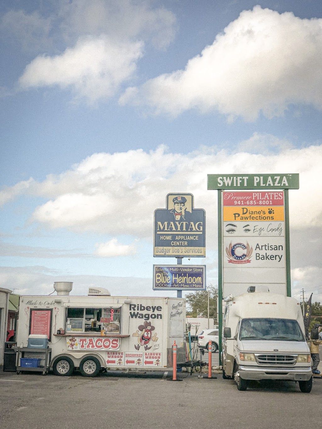 Double W Ribeye Wagon | 5648 Swift Rd, Sarasota, FL 34231 | Phone: (941) 323-8401