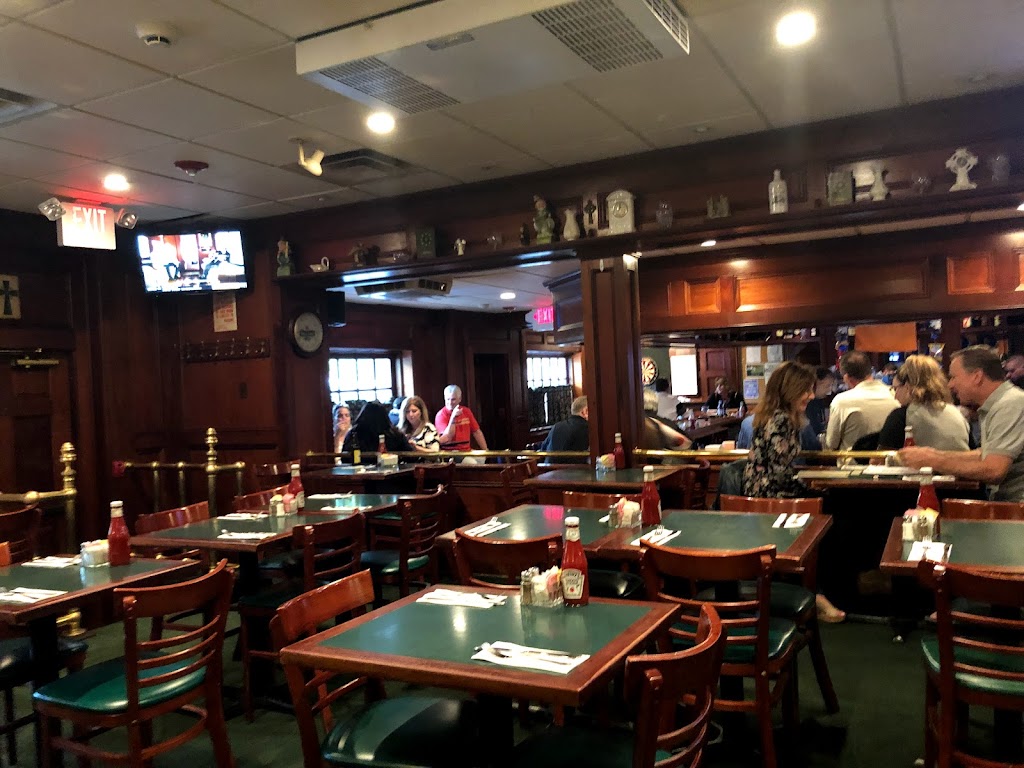 Daveys Irish Pub & Restaurant | 5 Park St, Montvale, NJ 07645, USA | Phone: (201) 391-9356