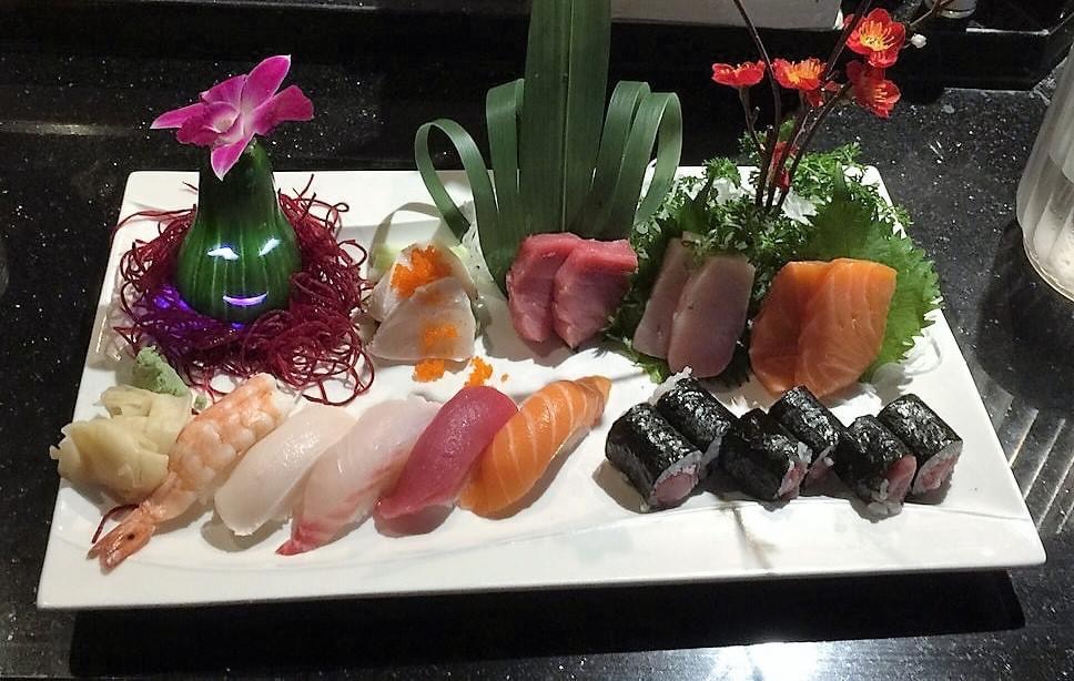 Iwa sushi | 7781 Amana Trail #205, Inver Grove Heights, MN 55077, USA | Phone: (651) 455-1473