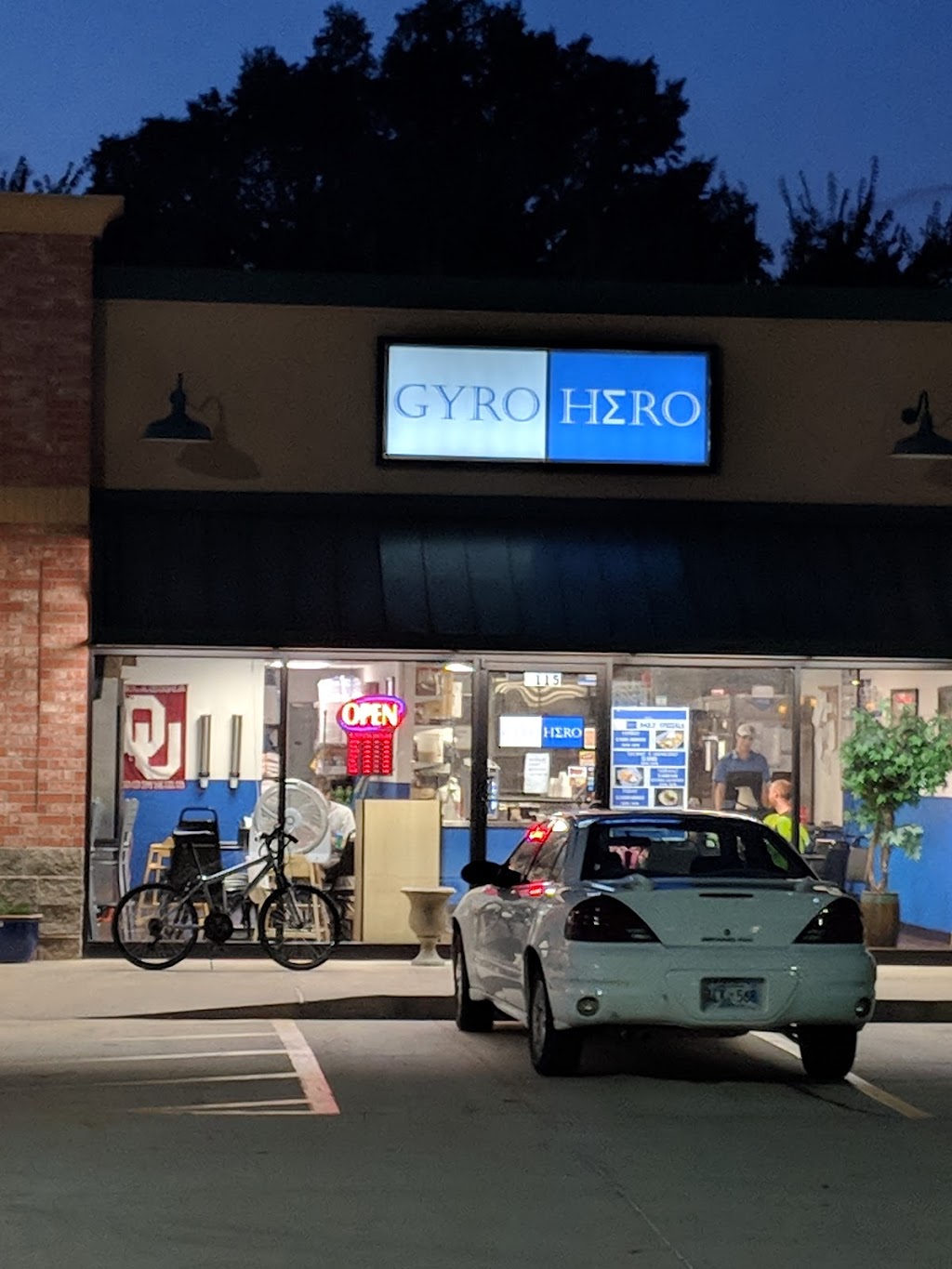 Gyro Hero | 1115 E Constitution St, Norman, OK 73072, USA | Phone: (405) 701-0777