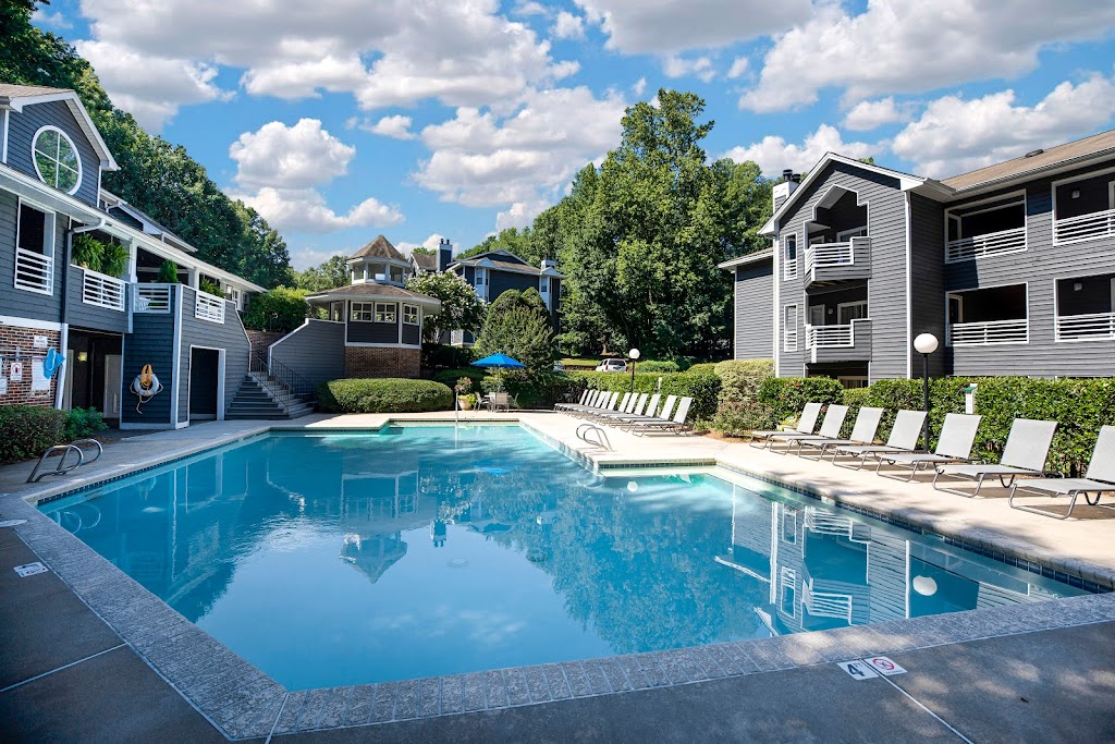 Briarleigh Park Apartments | 401 Park Ridge Ln, Winston-Salem, NC 27104 | Phone: (336) 565-7320