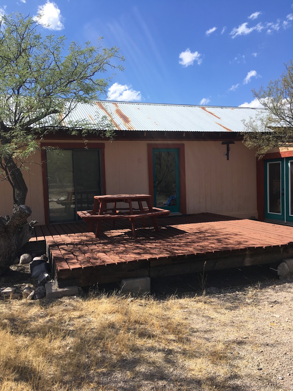 Klondyke Horsehead Lodge | 36951 W, Klondyke Rd, Willcox, AZ 85643, USA | Phone: (928) 828-3335