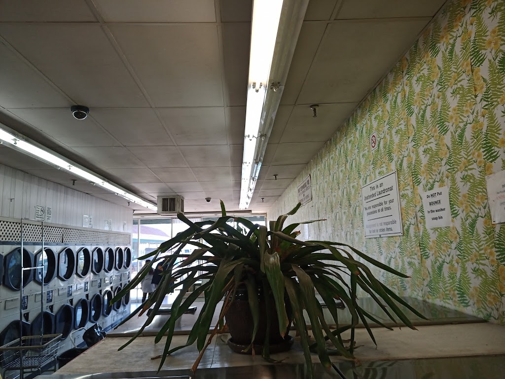 Creekside Laundrette | 20894 Mission Blvd, Hayward, CA 94541, USA | Phone: (510) 317-7558