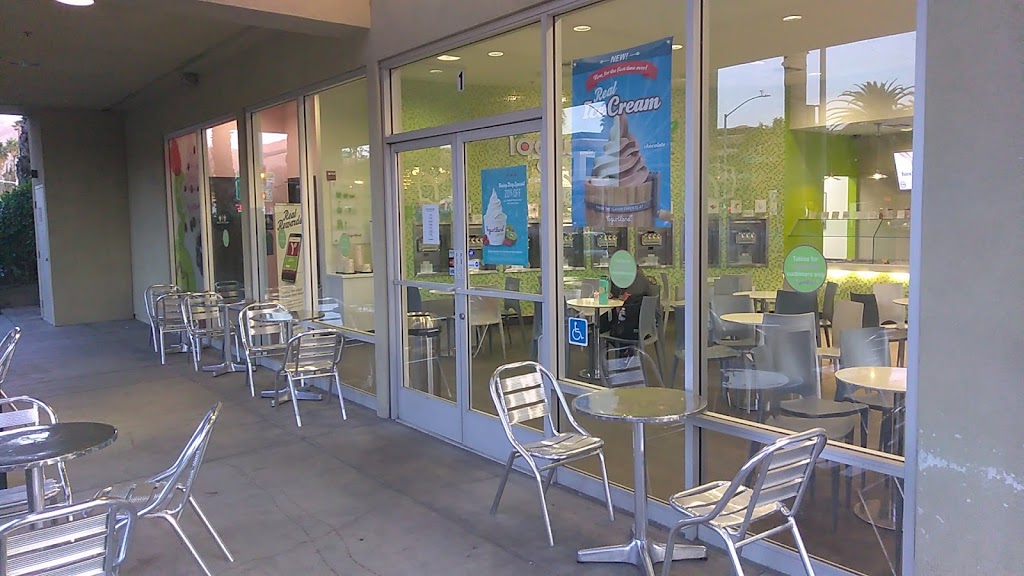 Yogurtland Riverside Campus | 1242 University Ave A, Riverside, CA 92507, USA | Phone: (951) 683-1950