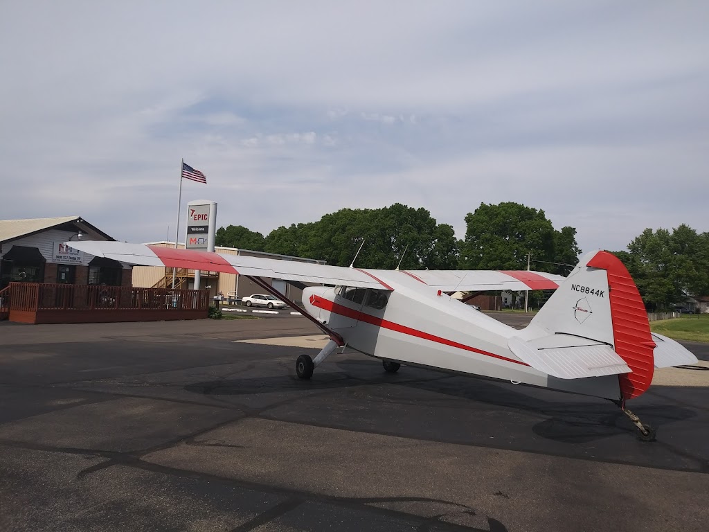 Moraine Airpark | 3800 Clearview Rd, Dayton, OH 45439, USA | Phone: (937) 866-2489