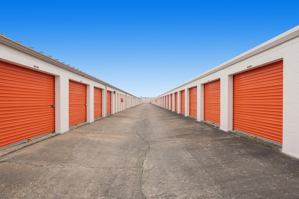 Public Storage | 612 Village Dr, Virginia Beach, VA 23454, USA | Phone: (757) 918-7693