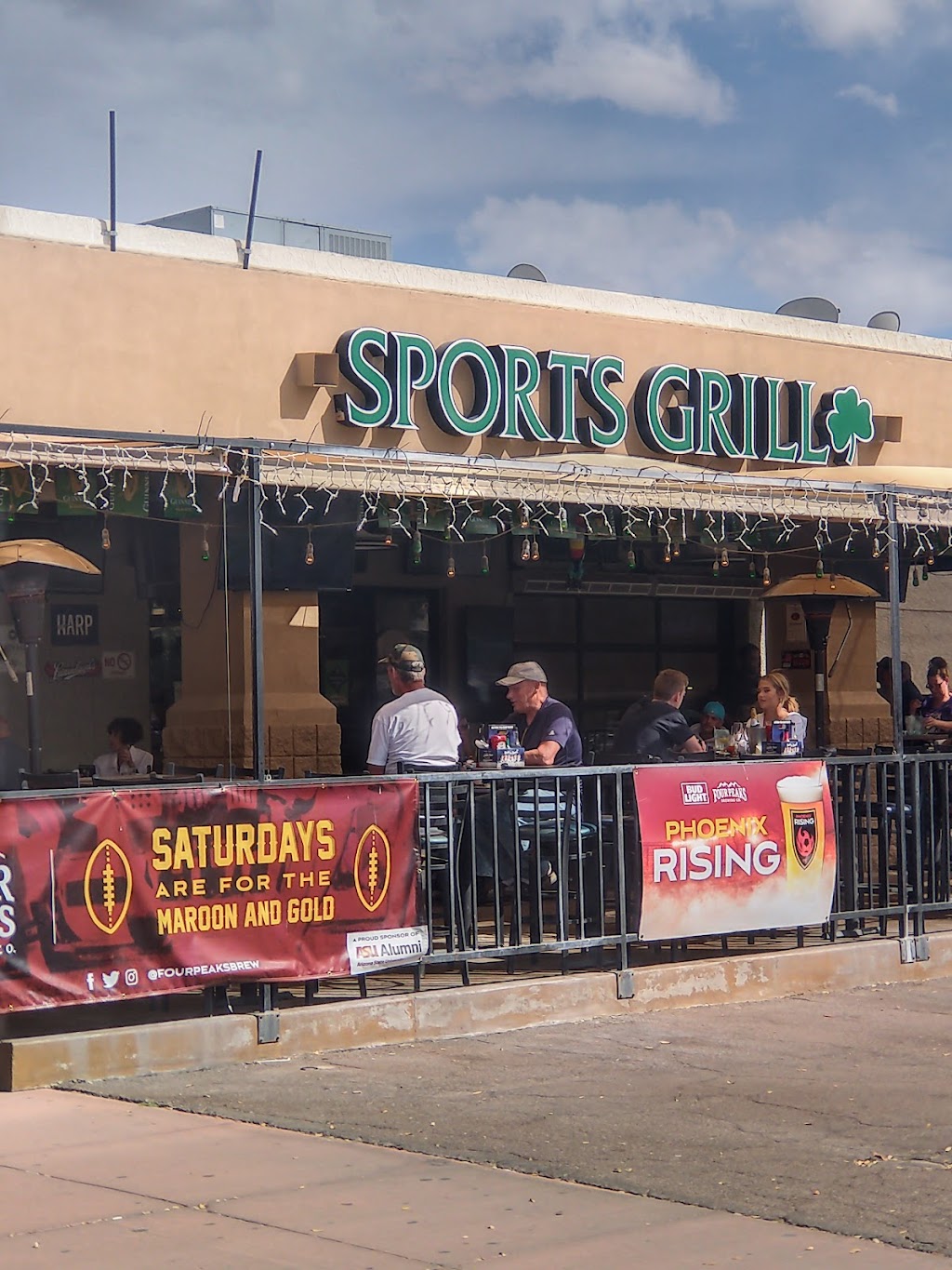 R.T. OSullivans Sports Grill | 7919 E Thomas Rd #101, Scottsdale, AZ 85251, USA | Phone: (480) 307-6533