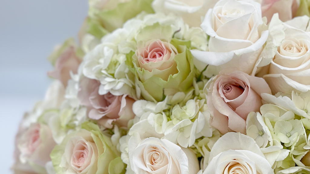 Fine Flowers | 549 NJ-35 Suite 2, Red Bank, NJ 07701, USA | Phone: (732) 842-3933