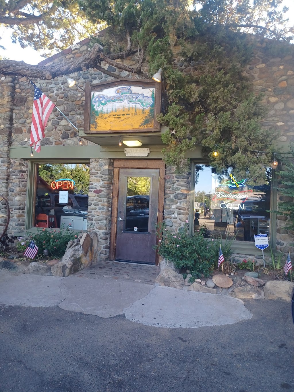The Rivers Edge | 17525 Sonora Rd, Knights Ferry, CA 95361, USA | Phone: (209) 881-3466