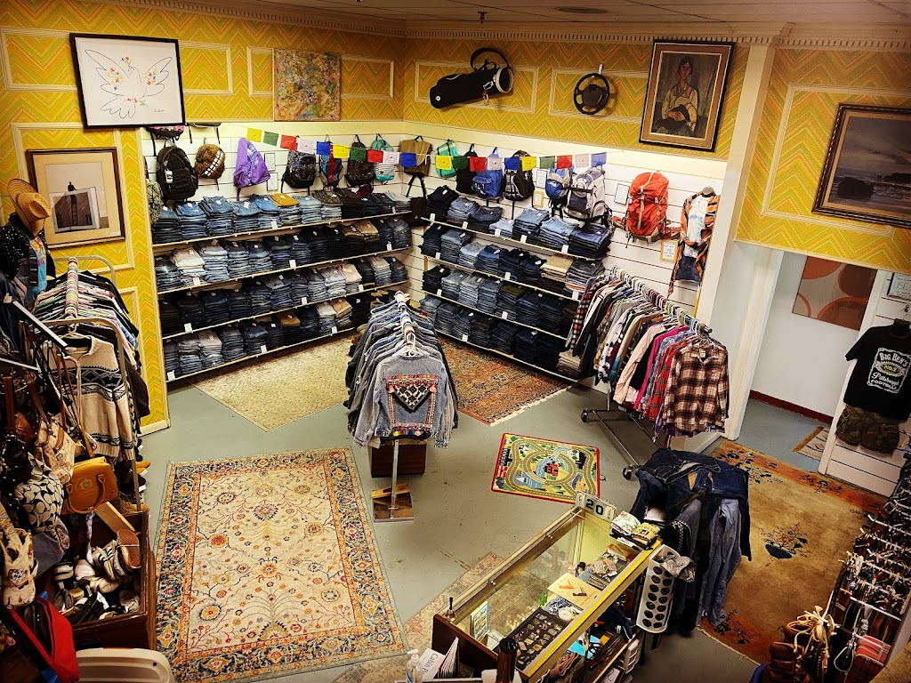 Friend Jeans | 1952 University Dr Booth #18, Lemont Furnace, PA 15456, USA | Phone: (724) 620-6194