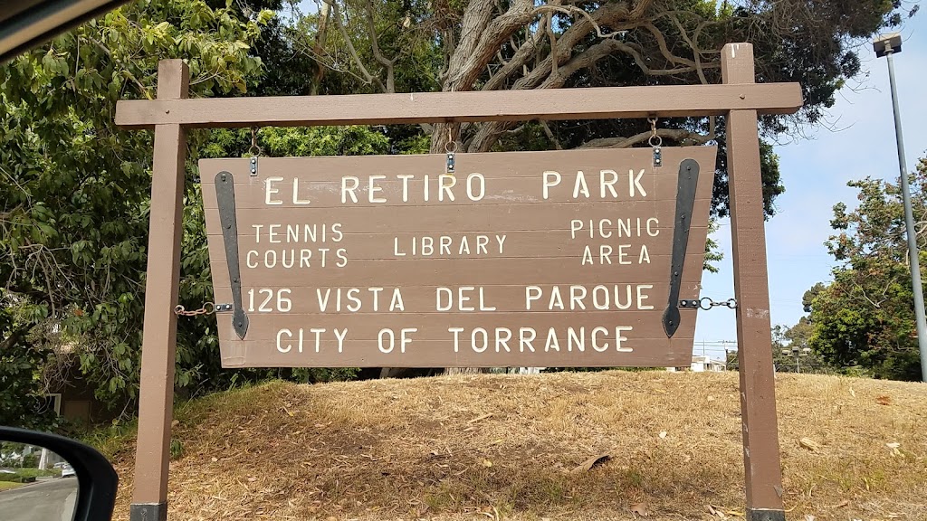 El Retiro Park | 126 Vista Del Parque, Redondo Beach, CA 90277, USA | Phone: (310) 781-6901