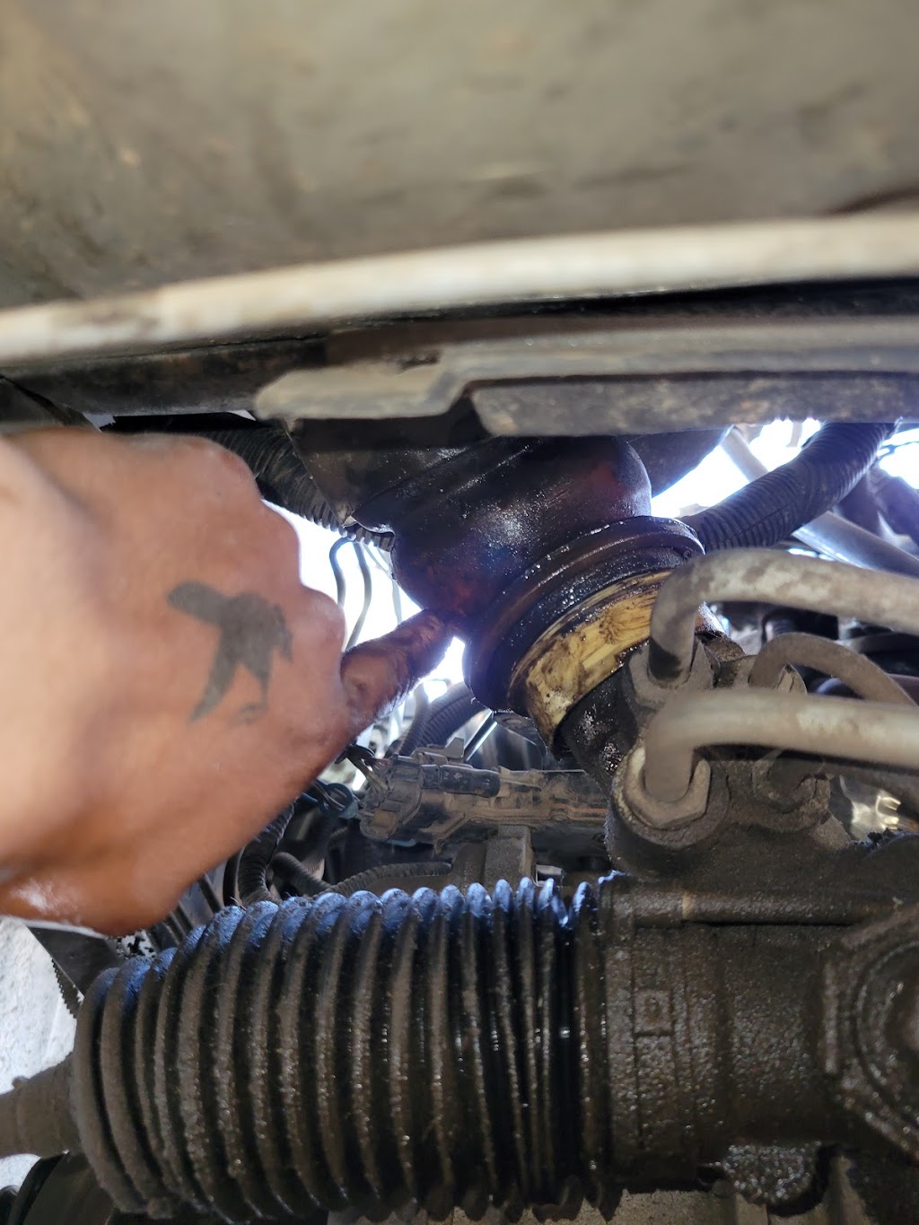 Angeles mobile mechanic | 24408 N 184th Ave, Surprise, AZ 85387 | Phone: (480) 823-1074