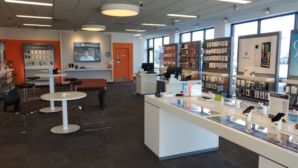 AT&T Store | 5100 S McClintock Dr Suite 108, Tempe, AZ 85282, USA | Phone: (480) 820-2135