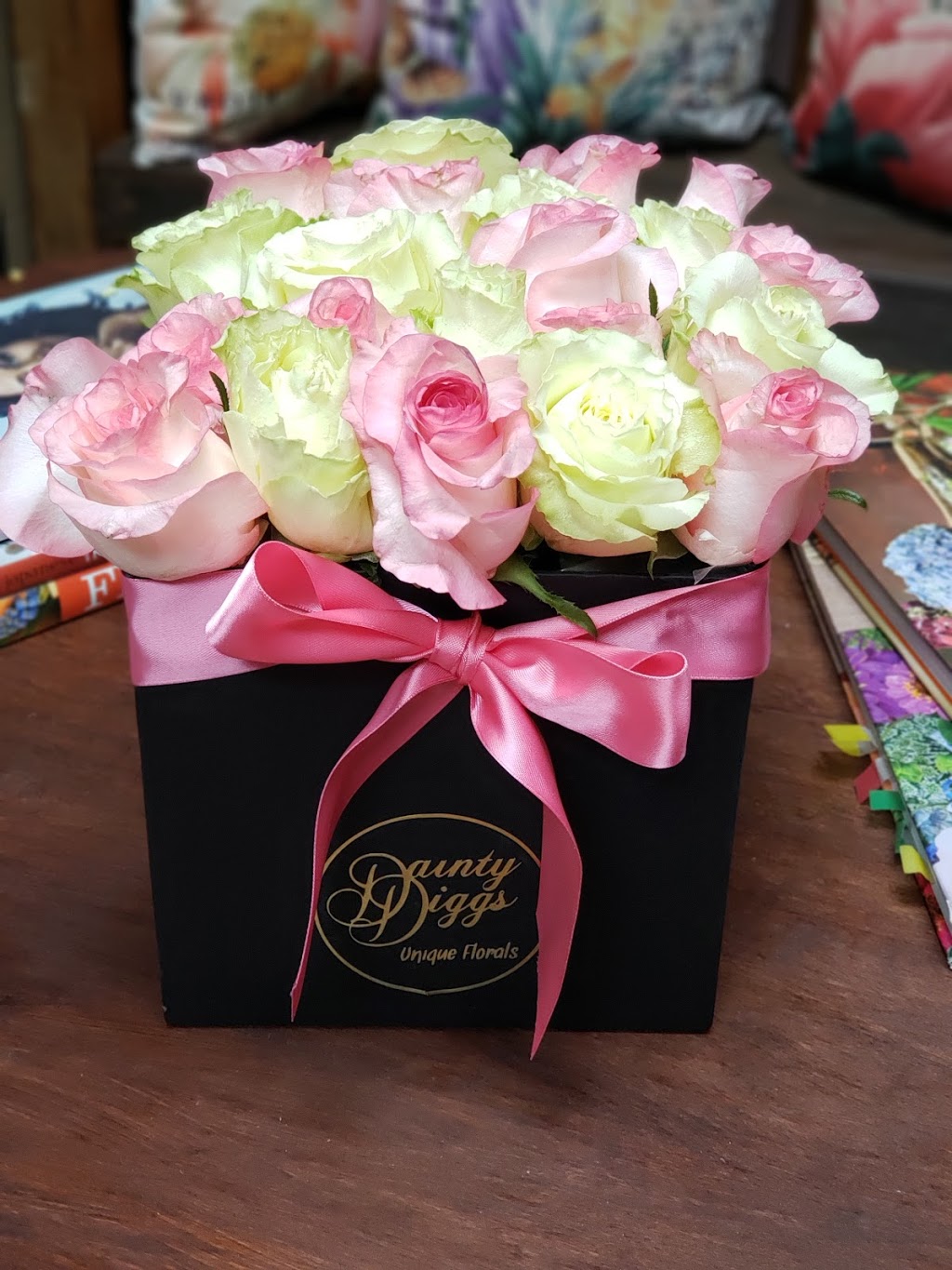 Dainty Diggs Unique Florals & Gifts Galore | 15078 Hwy 6, Rosharon, TX 77583, USA | Phone: (832) 844-5022