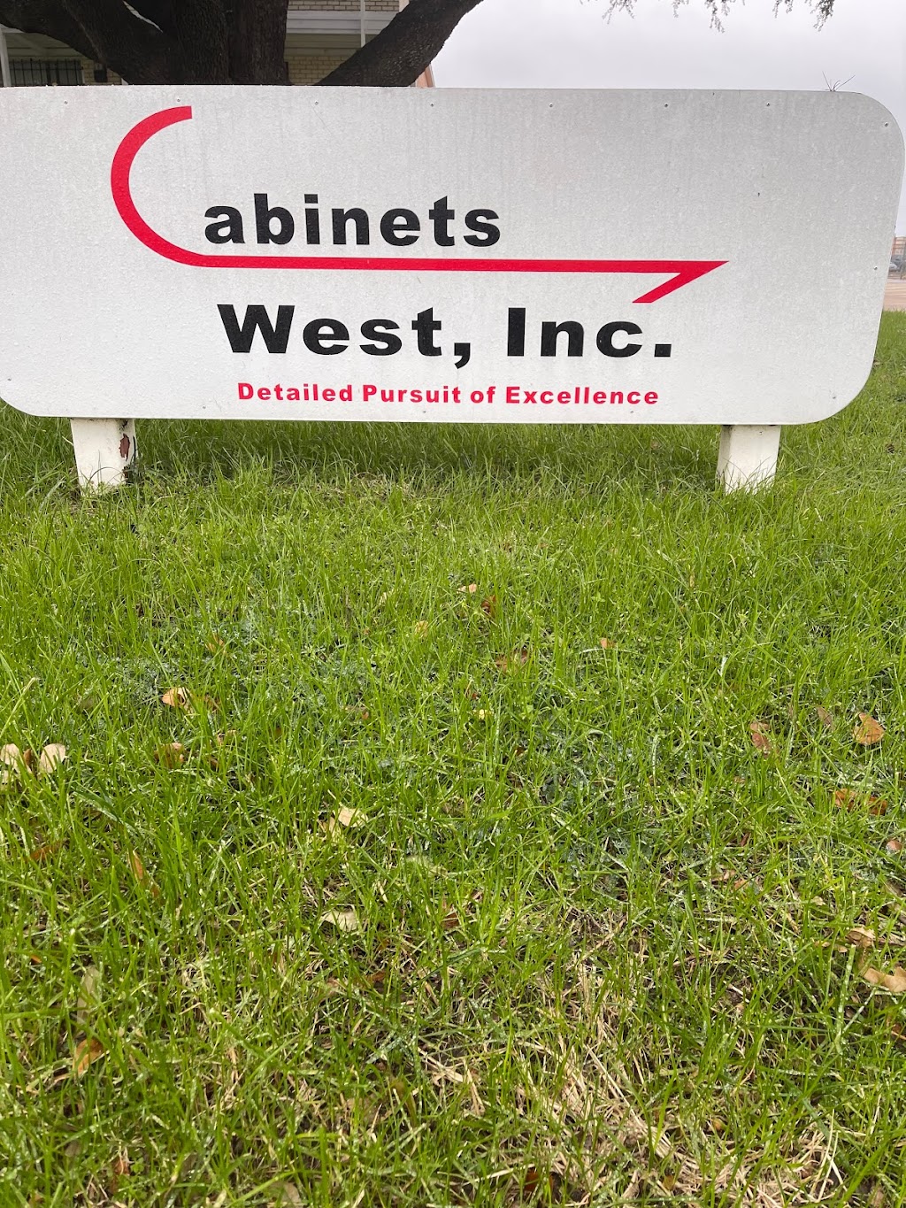 Cabinets West Inc | 8945 Diplomacy Row, Dallas, TX 75247, USA | Phone: (469) 335-0880