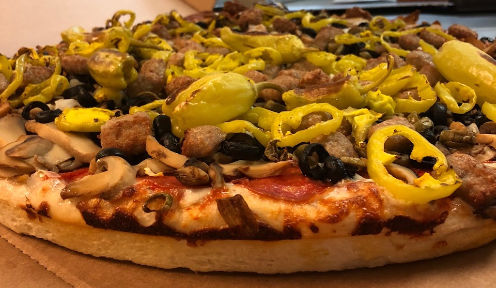 Countryside Pizza & Drive Thru | 2256 Park Ave E, Mansfield, OH 44903, USA | Phone: (419) 589-9818