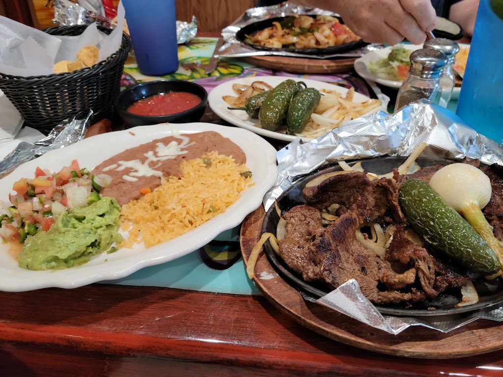 El Rancho Viejo Goshen | 1919 Lincolnway E, Goshen, IN 46526, USA | Phone: (574) 971-2994