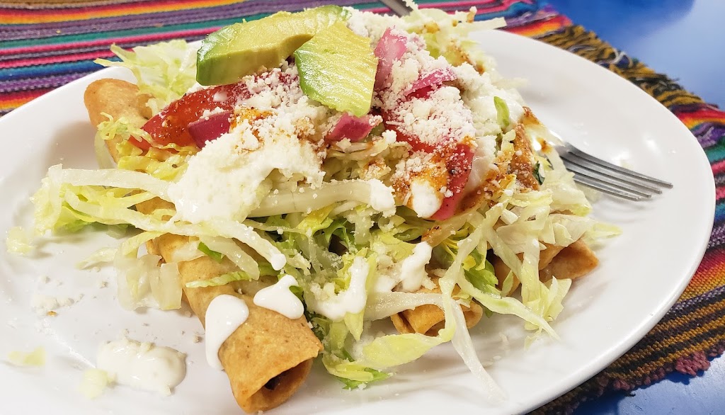 Taqueria Nayarit | 31735 Riverside Dr # D, Lake Elsinore, CA 92530, USA | Phone: (951) 245-7989