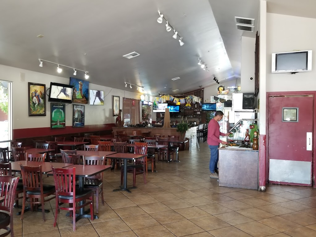 El Grullense Grill | 768 Woodside Rd, Redwood City, CA 94061, USA | Phone: (650) 368-3325
