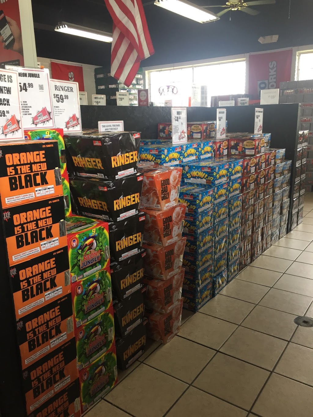 Pro Fireworks - Wayne | 38910 Michigan Ave, Wayne, MI 48184, USA | Phone: (734) 729-5975