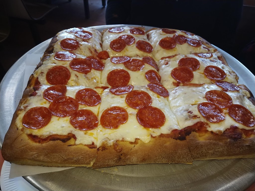 Yorktown Pizza and Pasta | 2013 Crompond Rd, Yorktown Heights, NY 10598, USA | Phone: (914) 962-0096