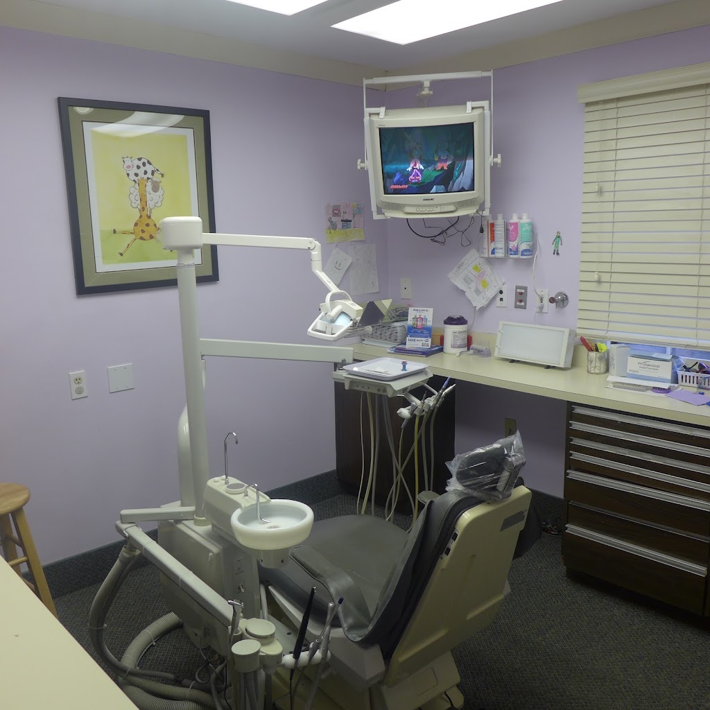 Childrens Dental Center of Monmouth | 2 Apple Farm Rd, Red Bank, NJ 07701, USA | Phone: (732) 671-1266
