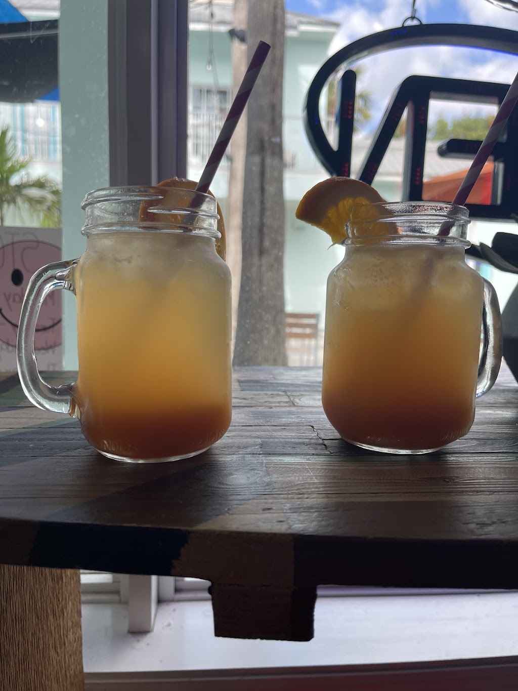 Happiest Hour | 382 Flagler Ave, New Smyrna Beach, FL 32169, USA | Phone: (386) 402-4584