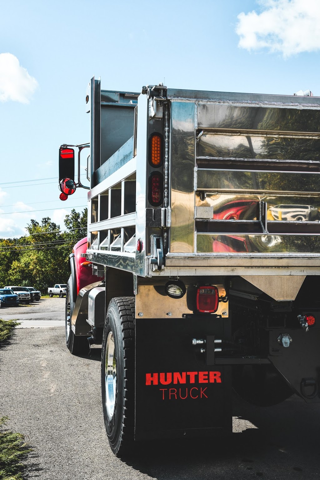 Hunter Truck - Butler | 519 Pittsburgh Rd, Butler, PA 16002 | Phone: (724) 586-7744