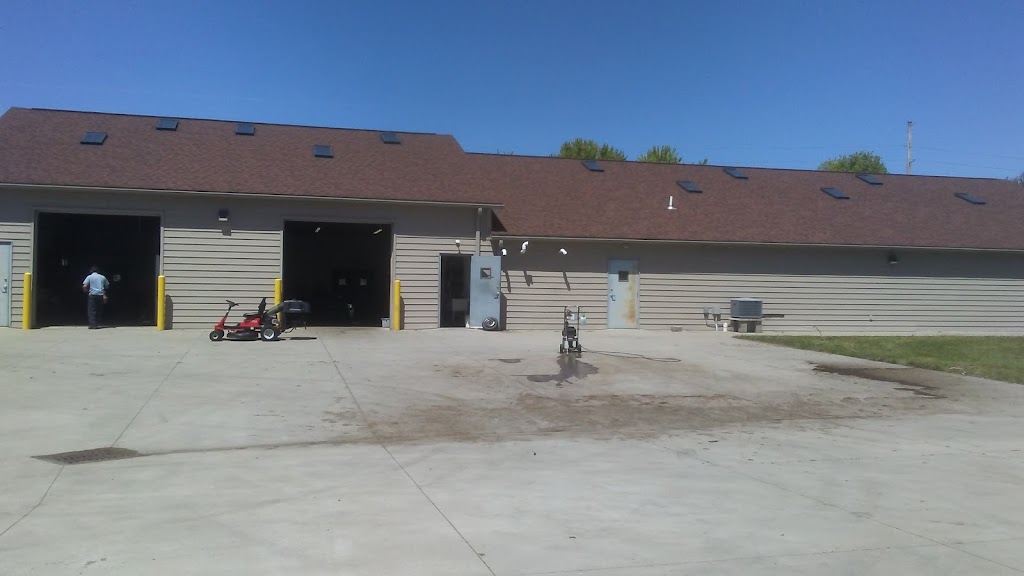 Allied Power Equipment M & M Mower | 4050 Colorado Ave, Rt 611, Sheffield, OH 44054, USA | Phone: (440) 949-5900