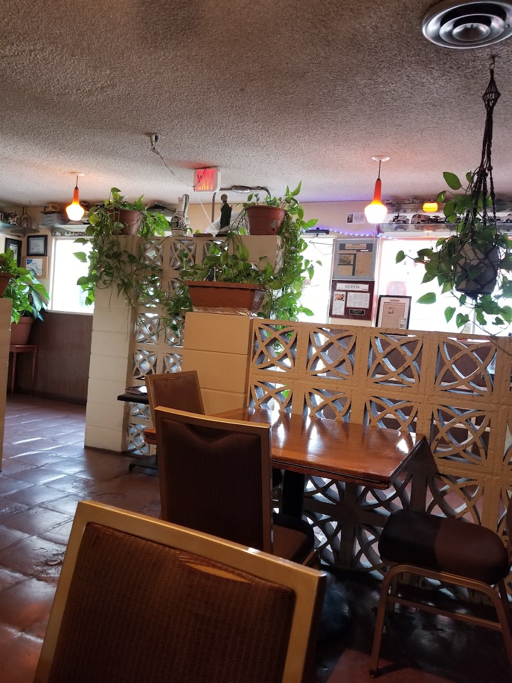 La Chiquita Restaurant | 906 E Washington Ave, Santa Ana, CA 92701, USA | Phone: (714) 543-8787