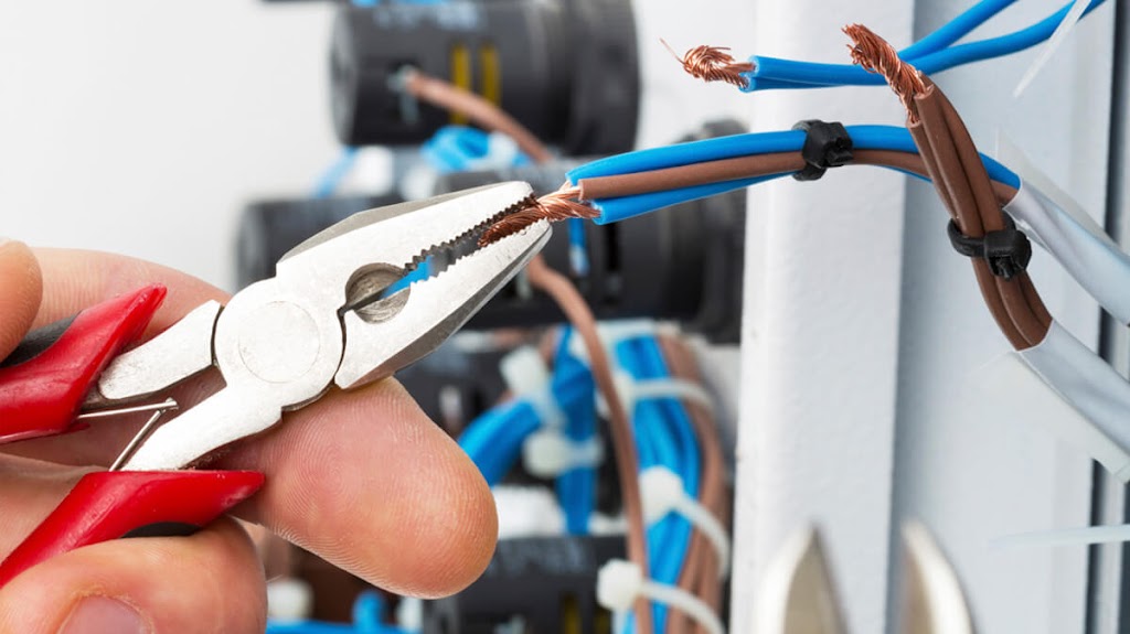 Electrical Wires Repair Service Lebanon | 2000 Blackberry Ln, Lebanon, TN 37087, USA | Phone: (615) 257-1762