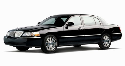 Peraltas Elite Limousine | 9 Walnut St, Cos Cob, CT 06807, USA | Phone: (203) 742-1388