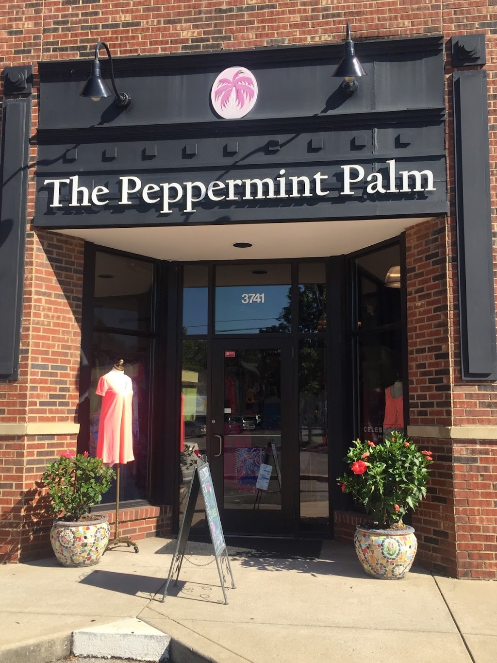 The Peppermint Palm | 3741 Lexington Rd, Louisville, KY 40207, USA | Phone: (502) 896-9190