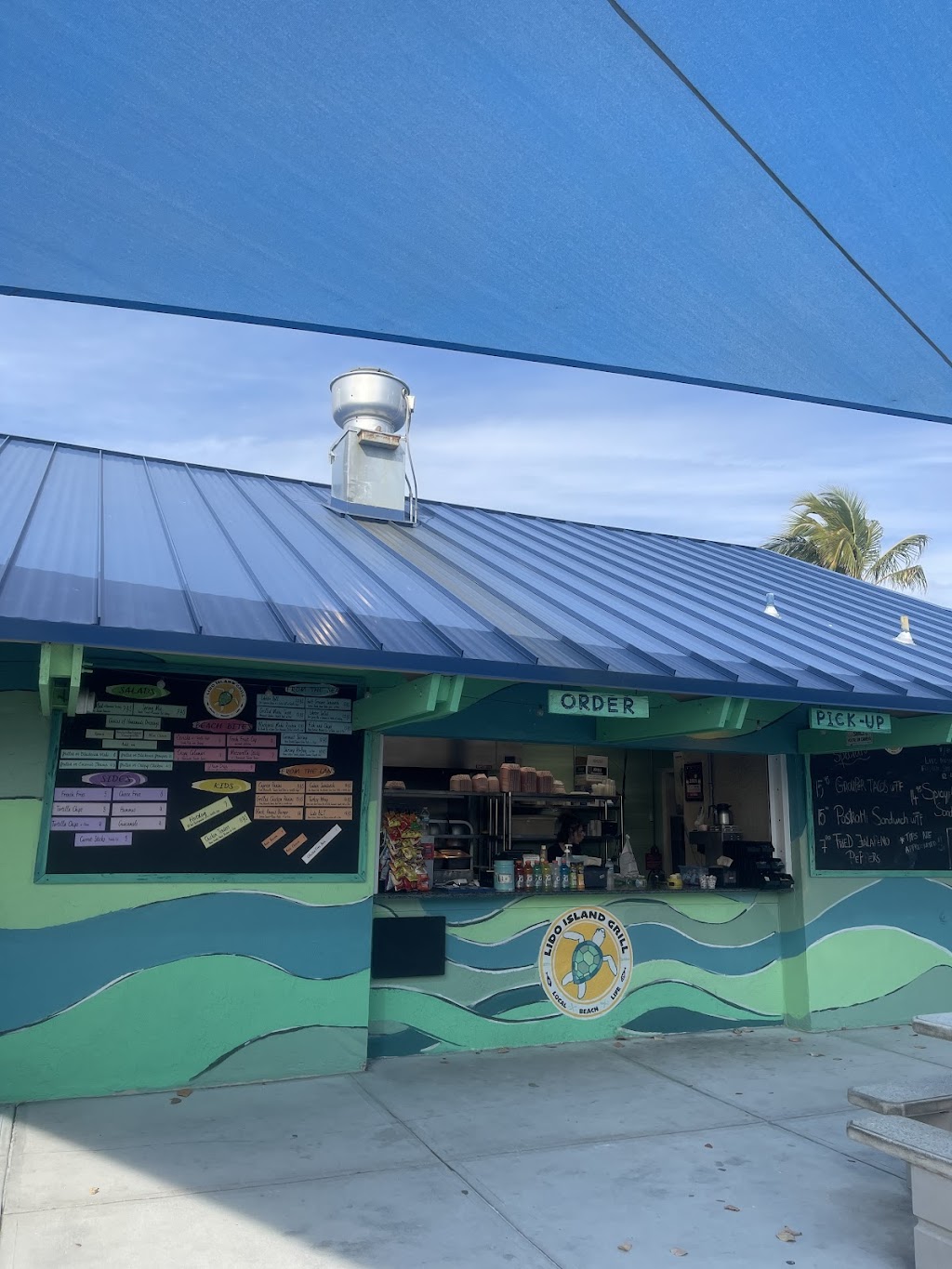 Lido Island Grill | 400 Benjamin Franklin Dr, Sarasota, FL 34236, USA | Phone: (941) 444-7495