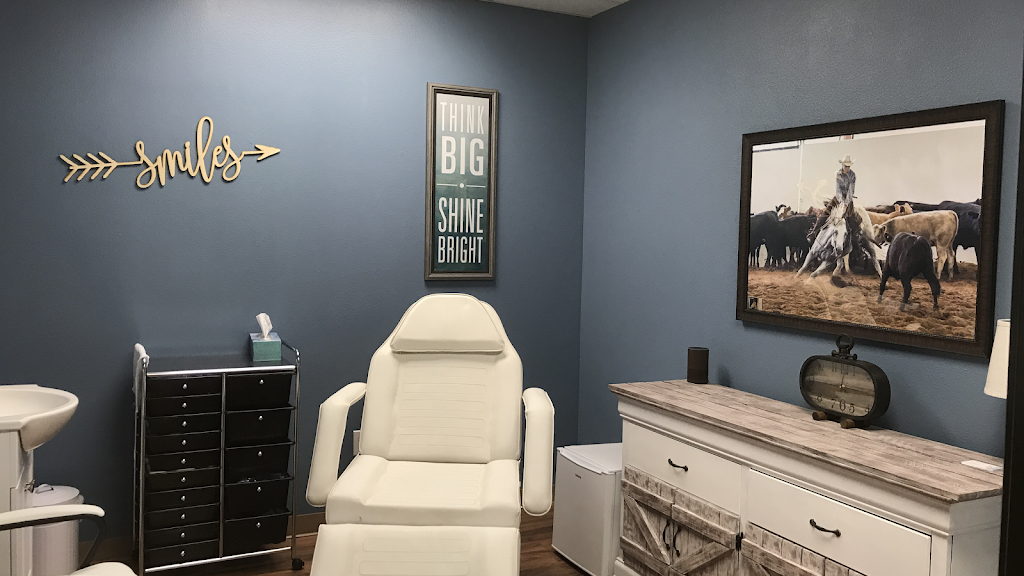 White Smiles Of Denton | 303 N Carroll Blvd, Denton, TX 76201, USA | Phone: (940) 594-3789