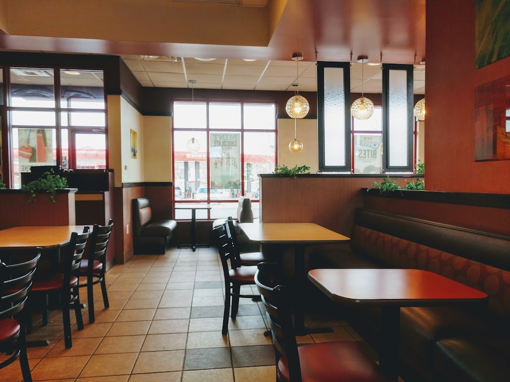 Arbys | 9100 University Blvd, Moon Twp, PA 15108, USA | Phone: (412) 264-3830