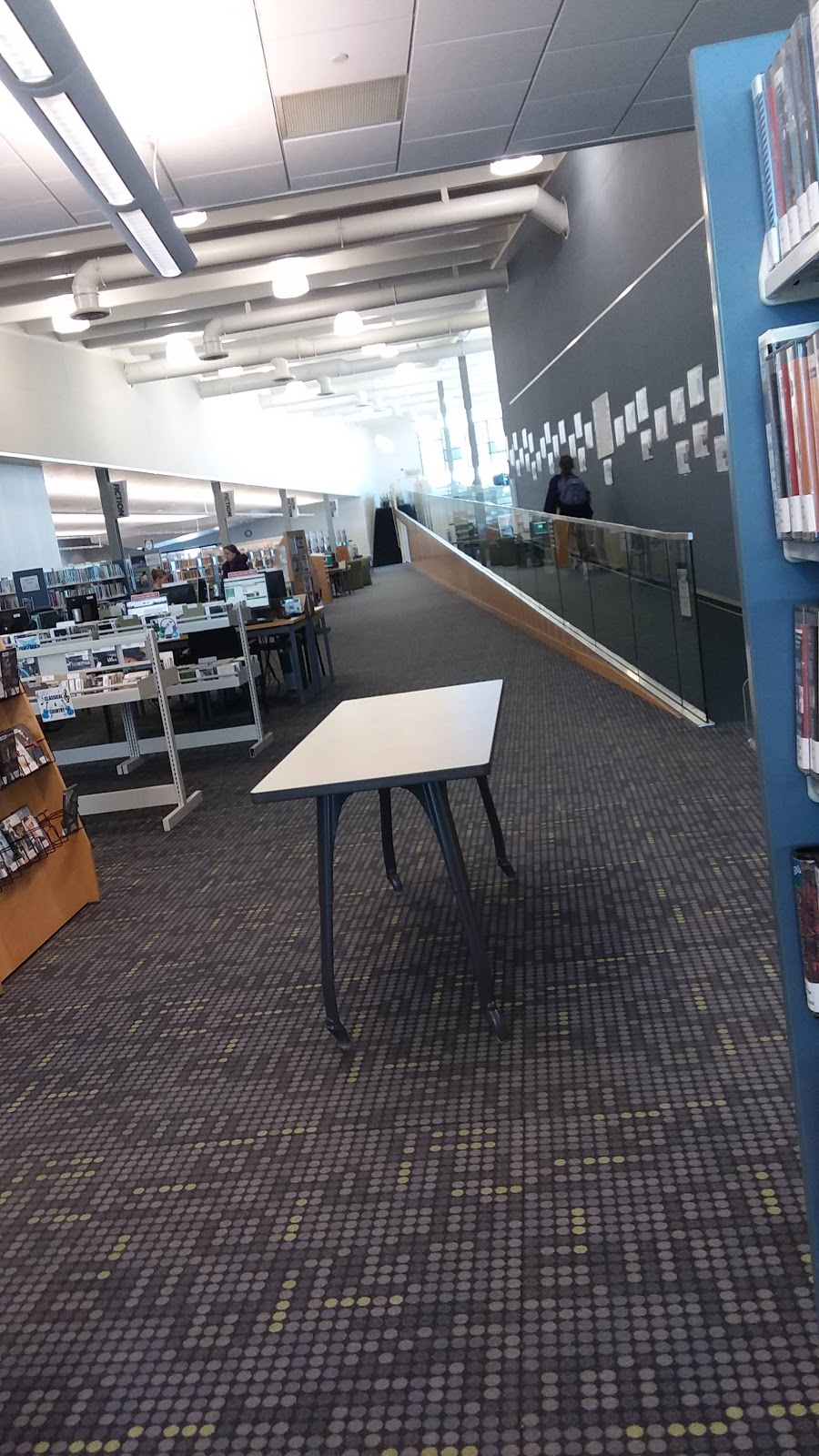 Hardwood Creek Library | 19955 Forest Rd N, Forest Lake, MN 55025, USA | Phone: (651) 275-7300