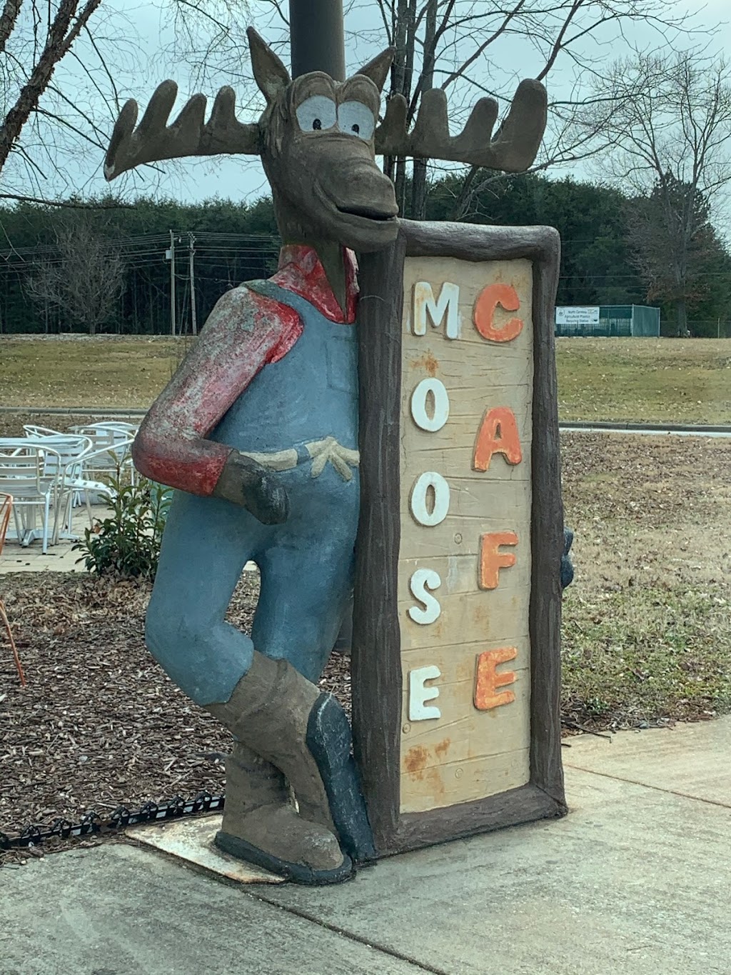 Moose Cafe | 2914 Sandy Ridge Rd, Colfax, NC 27235, USA | Phone: (336) 668-1125
