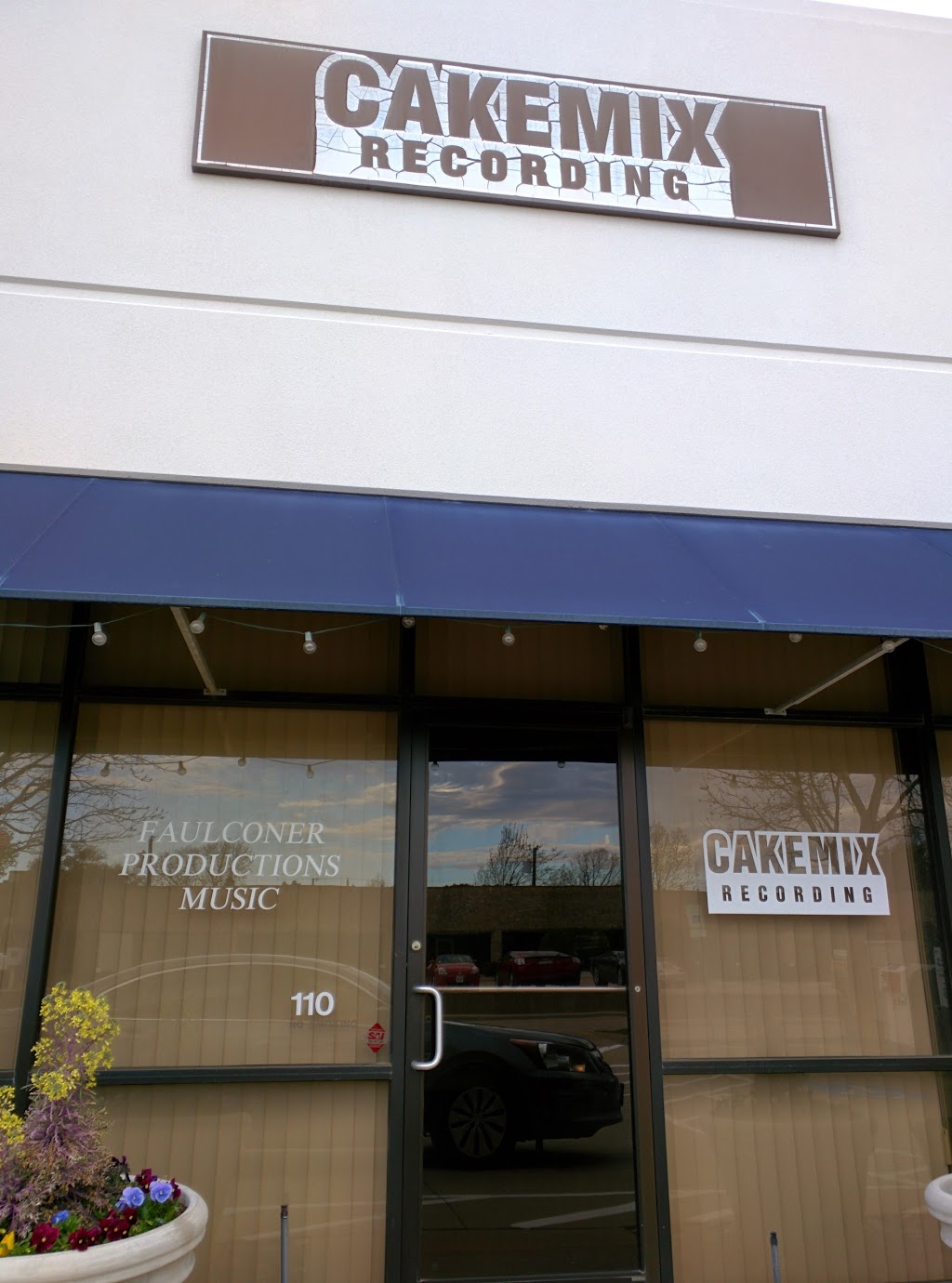 CAKEMIX RECORDING STUDIO | 17817 Davenport Rd #110, Dallas, TX 75252, USA | Phone: (972) 818-1649