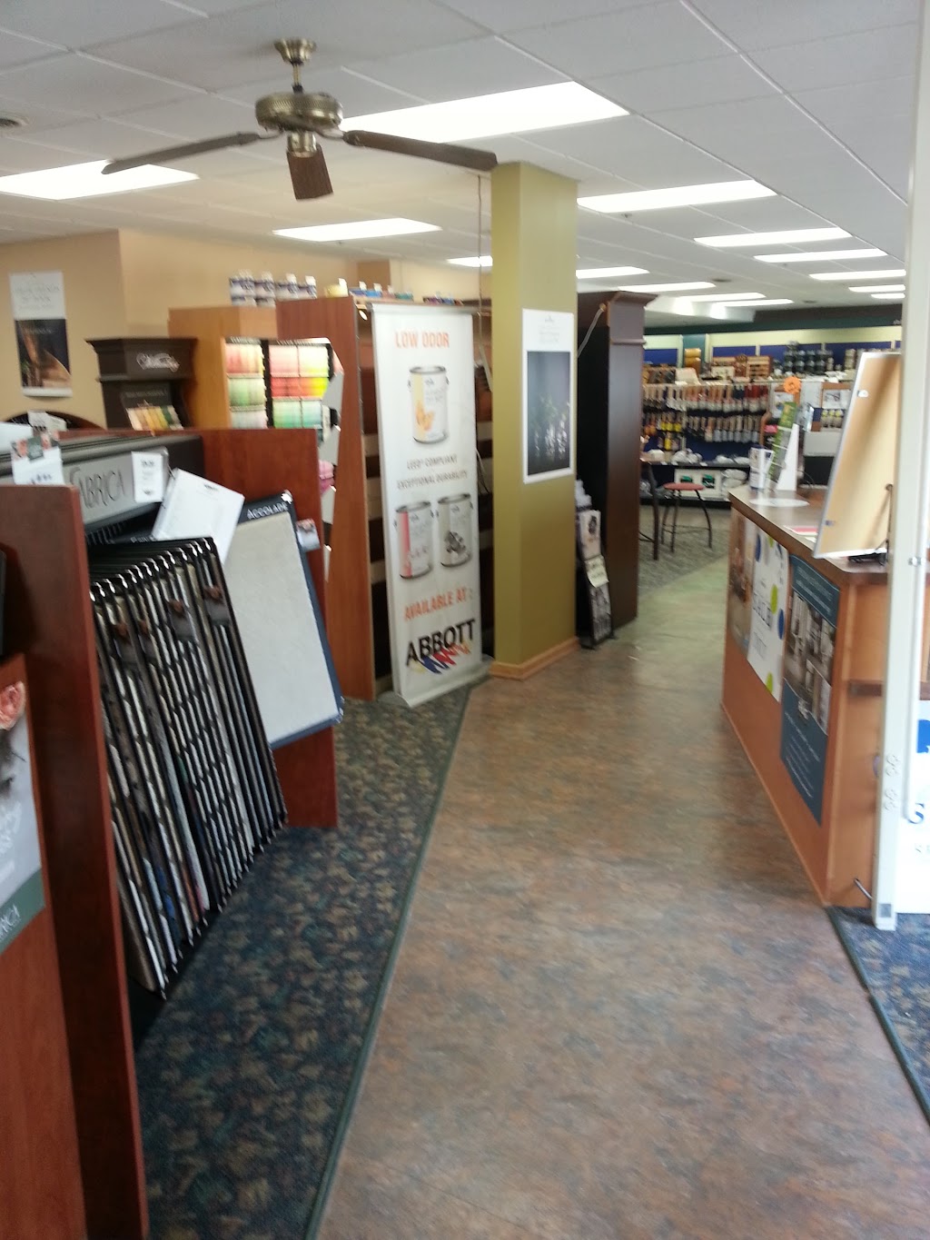 Abbott Paint & Carpet Stillwater | 1672 Greeley St S, Stillwater, MN 55082, USA | Phone: (651) 439-9695