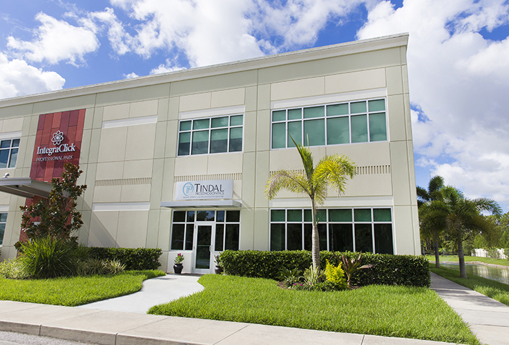 Tindal Prosthodontics | 5911 N Honore Ave, Sarasota, FL 34243, USA | Phone: (941) 225-2520