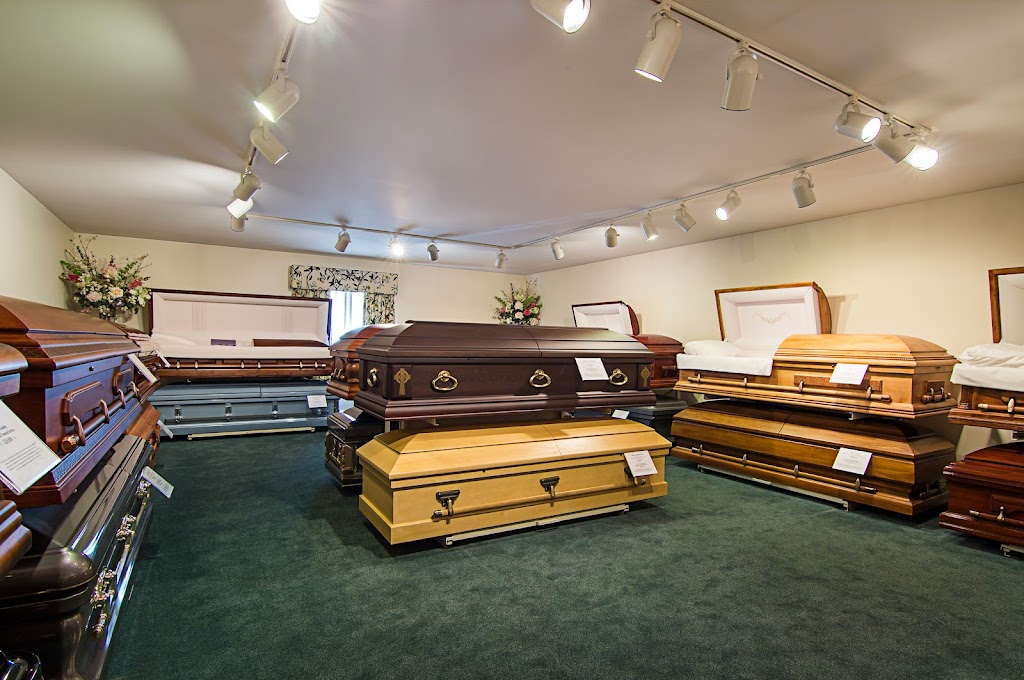 Wenban Funeral Home Ltd | 320 Vine Ave, Lake Forest, IL 60045, USA | Phone: (847) 234-0022