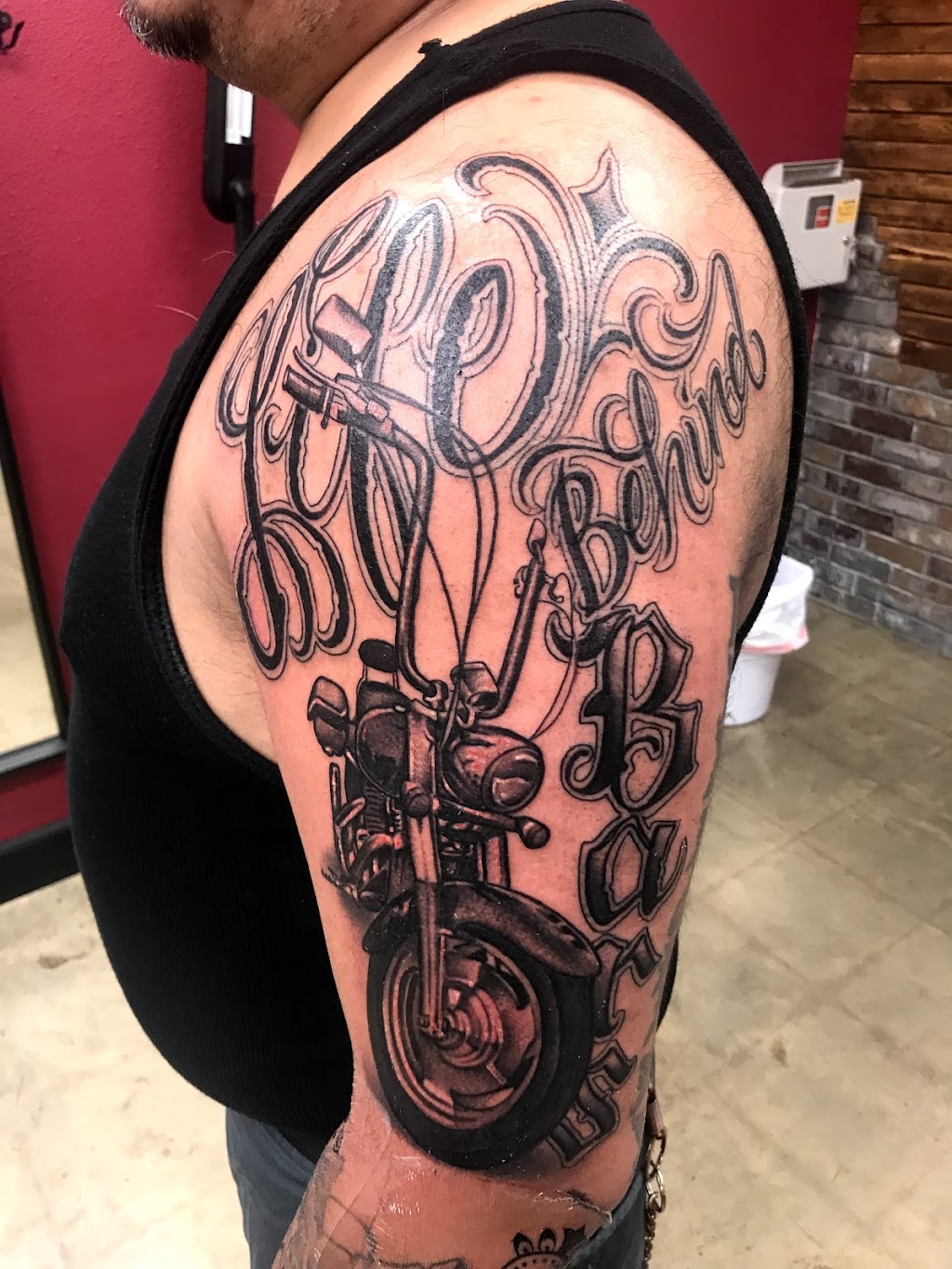 Tommy Montoyas Klockwork Tattoo Club | 333 E San Bernardino Rd, Covina, CA 91723 | Phone: (626) 858-4900