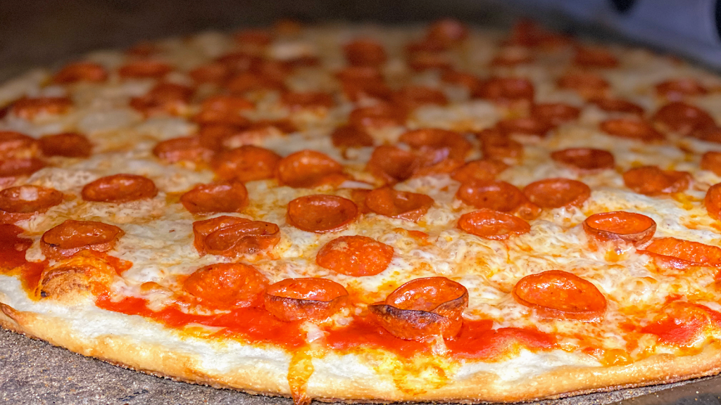 Mikes Pizza - Parlin | 1016 U.S. 9, Parlin, NJ 08859, USA | Phone: (732) 333-8888