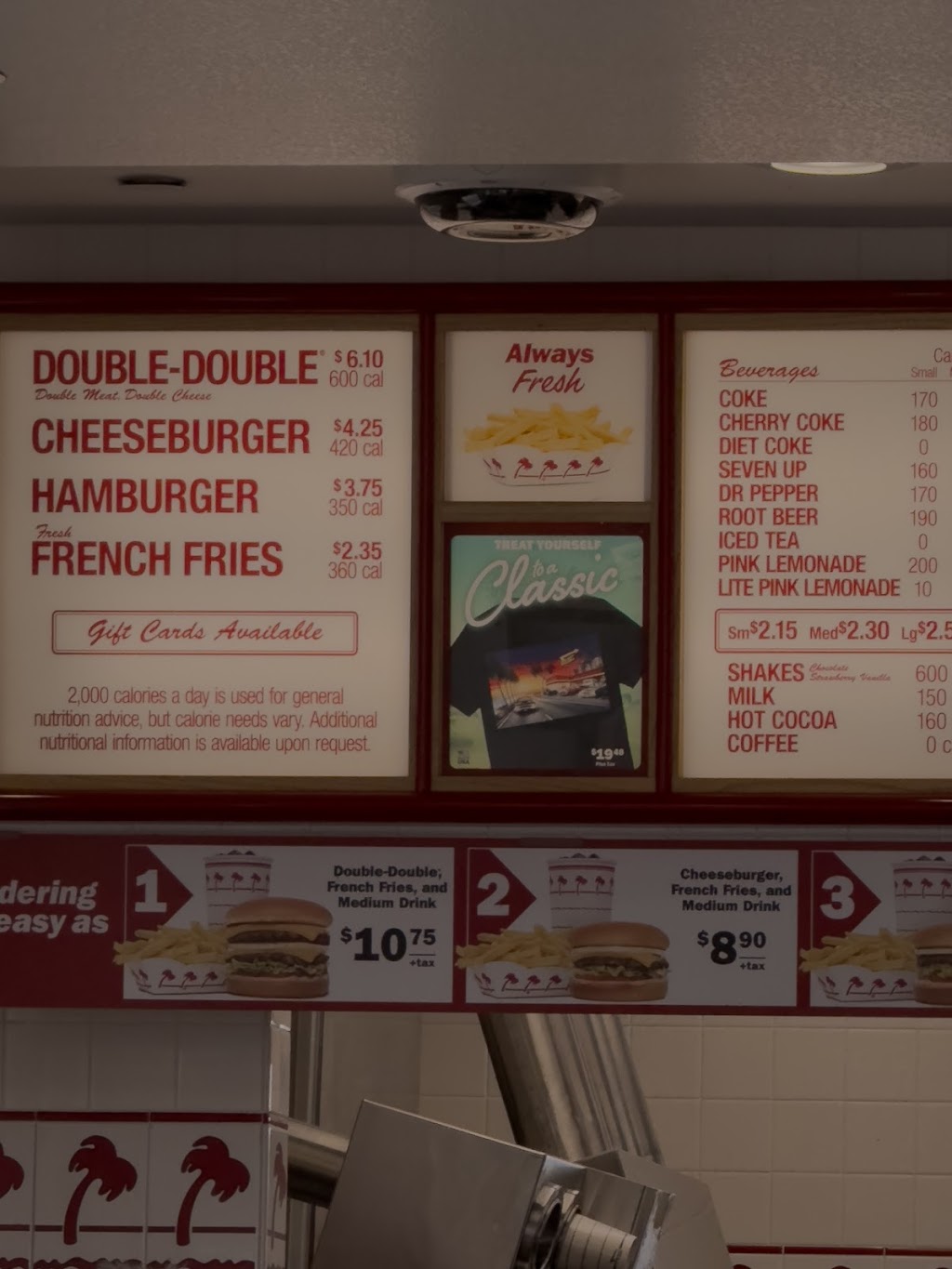 In-N-Out Burger | 5820 Bellflower Blvd, Lakewood, CA 90713, USA | Phone: (800) 786-1000