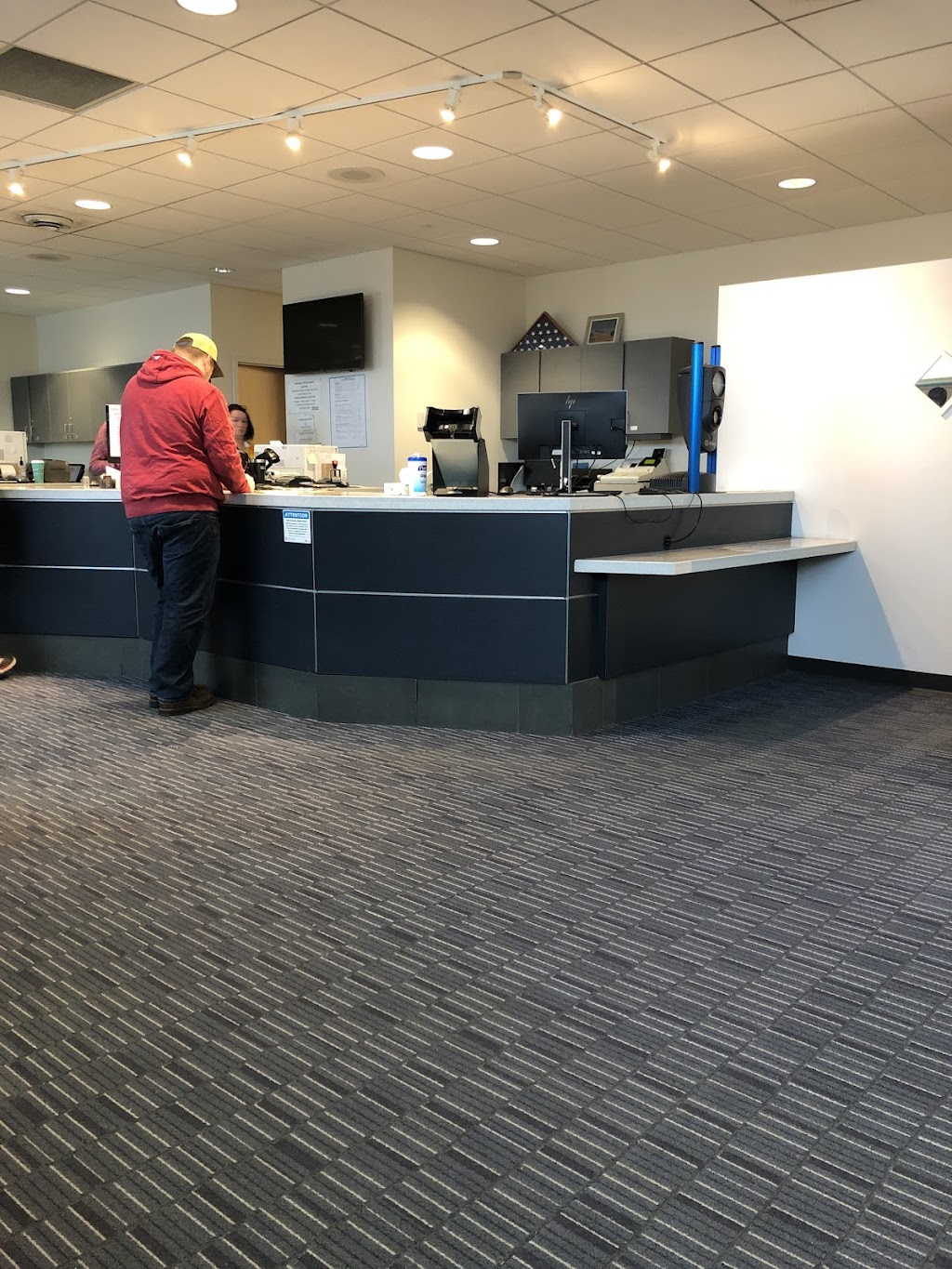 Washington County License Center - Forest Lake | 19955 Forest Rd N, Forest Lake, MN 55025, USA | Phone: (651) 275-7000