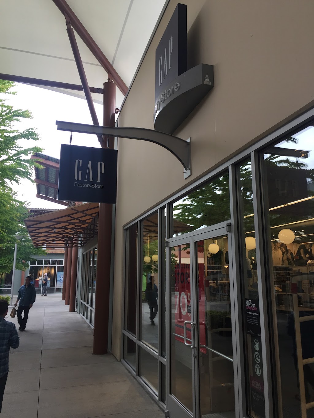 Gap Factory | 10600 Quil Ceda Blvd Suite 200, Tulalip, WA 98271 | Phone: (360) 716-2516