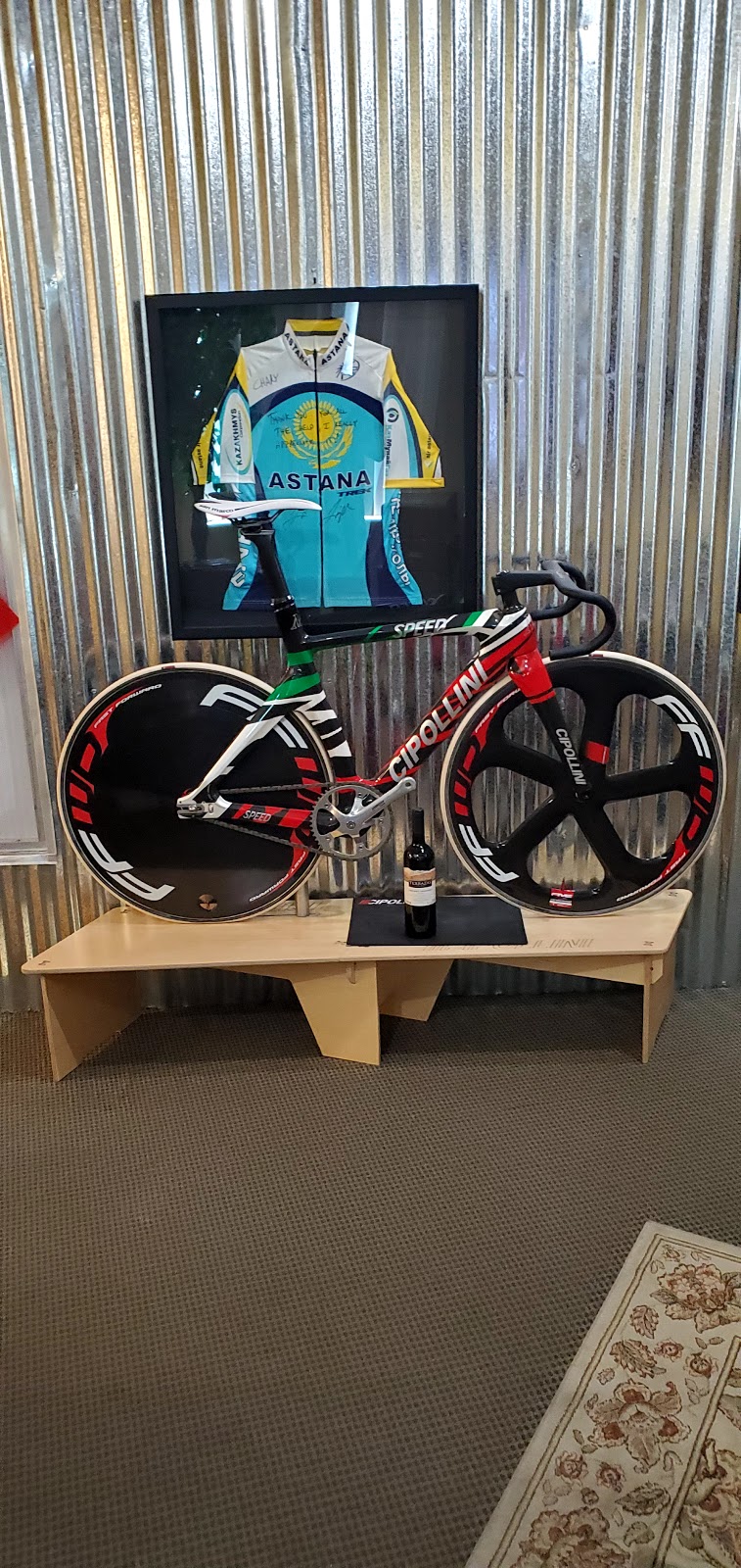 twohubs cycling boutique | 27231 Burbank #201, Foothill Ranch, CA 92610, USA | Phone: (877) 480-2453