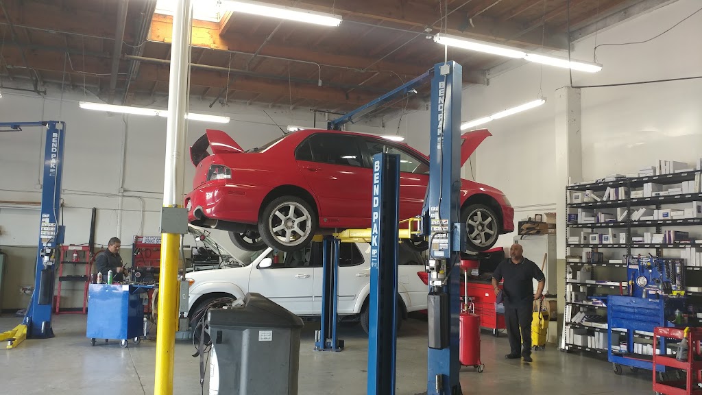 AUTO REPAIR EXPRESS | 17242 Gothard St suite a, Huntington Beach, CA 92647, USA | Phone: (714) 847-2277