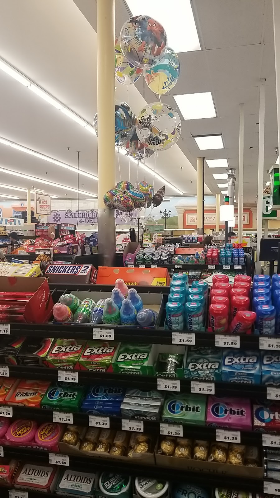 Supermercado Nuestra Familia | 3548 Q St, Omaha, NE 68107, USA | Phone: (402) 733-4700